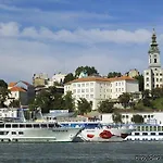 Hotel Elegance 